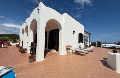 Ponza House | Guest House Villa Il Gabbiano