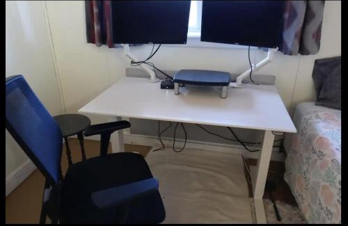 Valley Street Apartment | Guest Space on the Portland Peninsula