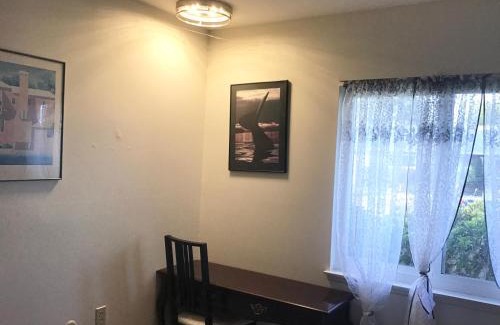 Rancho Bernardo House | Guest Suites in High Tech Park