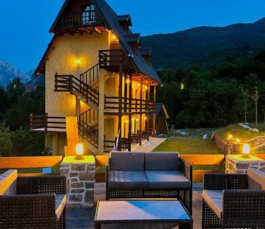 Shale House | Guesthouse Gjoni Theth