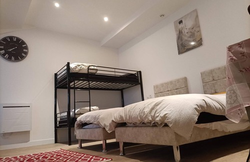 Thieux House | Guesthouse near Charles De Gaulle Airport