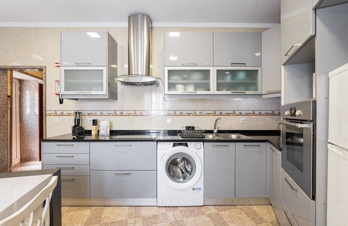 Sao Pedro da Afurada Apartment | GuestReady - Afurada River View