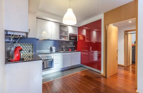 Campanha Apartment | GuestReady - Broken Record Parking