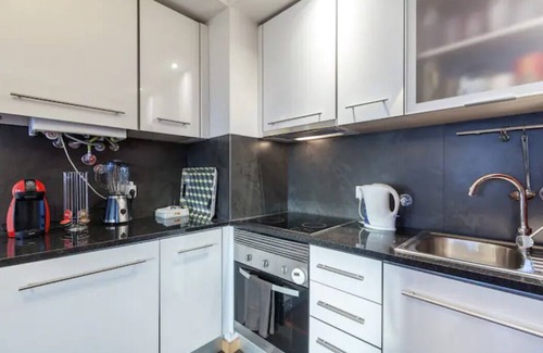 Campanha Apartment | GuestReady - Broken Record Parking