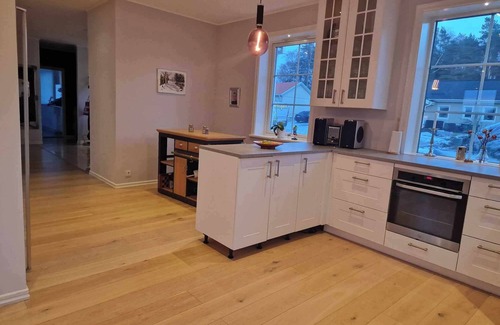 Save Villa | Gula Villan, Elegant and spacious near Gothenburg.