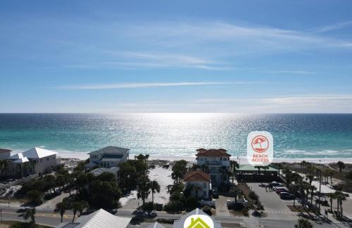 Crystal Shores House | Gulf views, steps to beach, Pool, Walk To Dining