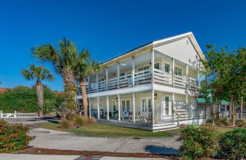 Crystal Shores House | Gulf views, steps to beach, Pool, Walk To Dining