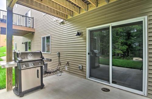 Lake Shore House | Gull Lake Resort Escape Pool and Snowmobile Trails