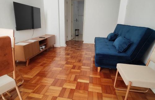 Leme Apartment | Gustavo Sampaio 528