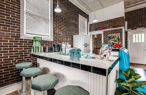 Guthrie House | Guthrie`s Historic Firehouse