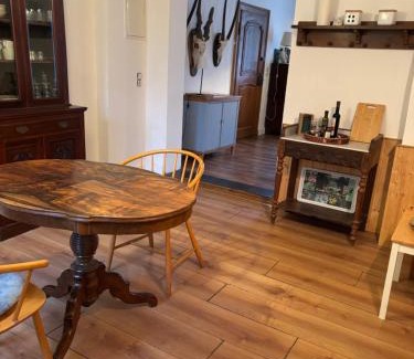 Dennenlohe Apartment | Gutsherren Wohnung