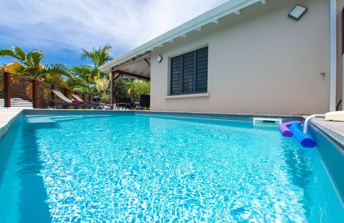 Circuit 1C1 Villa | GWADA VILLAS are for you! Calm, comfort, nature.