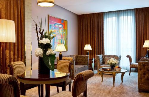 Champs-Elysees Hotel | Hôtel Barrière Fouquet's Paris