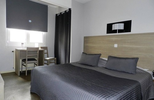 Cerizay Hotel | Hôtel Le Cerizay