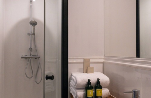 Quartier de la Porte-Saint-Denis Hotel | Hôtel Le Milie Rose