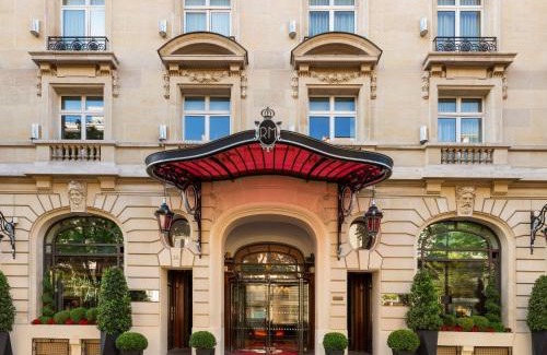 Faubourg-du-Roule Hotel | Hôtel Le Royal Monceau Raffles Paris