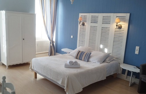 Jonzac Hotel | Hôtel les Thermes