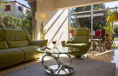 Meylan Hotel | Hôtel Les Trois Roses, Grenoble Meylan