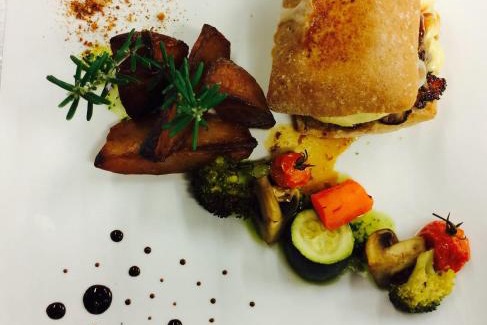 Gallargues-le-Montueux Hotel | Hôtel Restaurant Les Jasses de Camargue