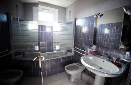 Gueugnon Hotel | Hôtel Restaurant Saint-Benoît