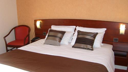 Parthenay Hotel | Hôtel Saint Jacques