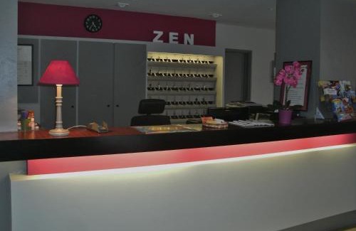 Parthenay Hotel | Hôtel Saint Jacques