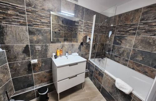 Digoin Hotel | Hôtel Villa Pona