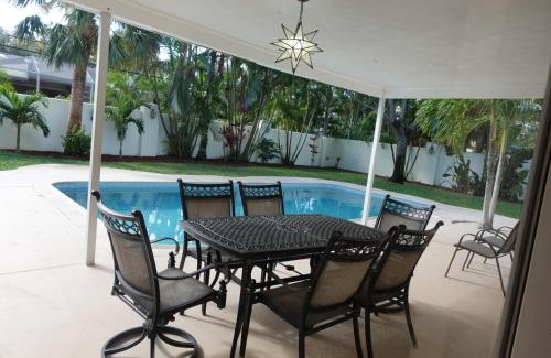 Central Beach House | H-1 746 Fiddlewood Rd Vero Beach Florida