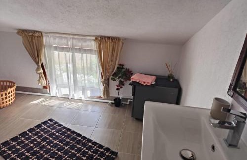 Malaia House | H2O GuestHouse Chalet Malaia