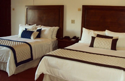 Salsipuedes Hotel | Hacienda Bajamar Golf Resort