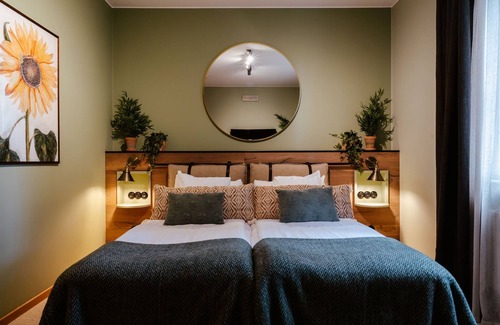 Enkoping Hotel | Haga Slott