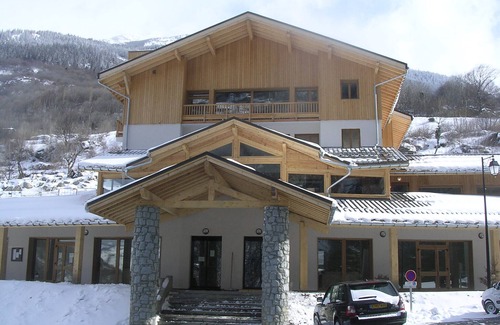 Orelle Apartment | Hameau 5 103 - SPA & PISCINE appartement 6 pers