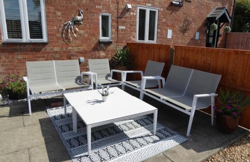 Saintbury House | Hamlet Cottage sleeps 3-4 Stratford upon Avon