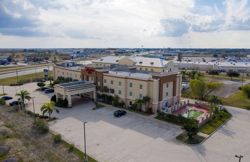 Alice Hotel | Hampton Inn Alice