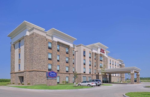Altoona Hotel | Hampton Inn and Suites Altoona-Des Moines by Hilton