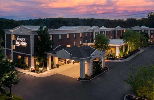 Farmington Hotel | Hampton Inn and Suites Hartford/Farmington