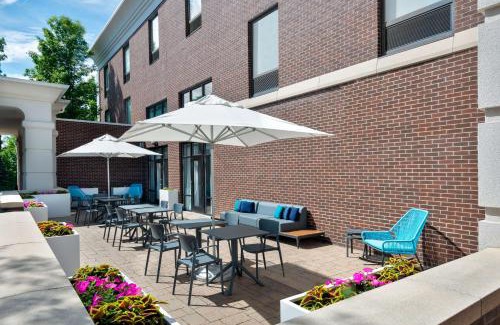 Farmington Hotel | Hampton Inn and Suites Hartford/Farmington