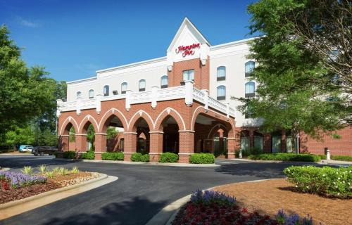 Belmont Hotel | Hampton Inn Belmont at Montcross