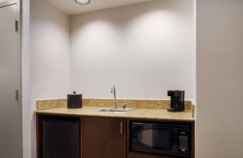 Bedford Park Hotel | Hampton Inn by Hilton Chicago-Midway Airport