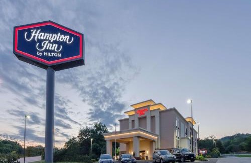 Covington Hotel | Hampton Inn Covington VA