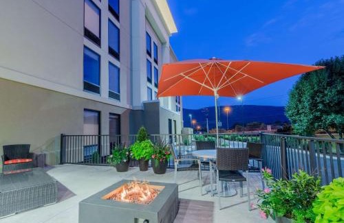 Covington Hotel | Hampton Inn Covington VA