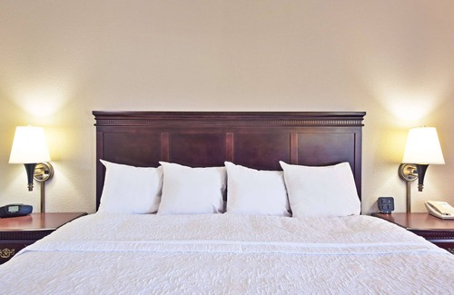 Barboursville Hotel | Hampton Inn Huntington/Barboursville