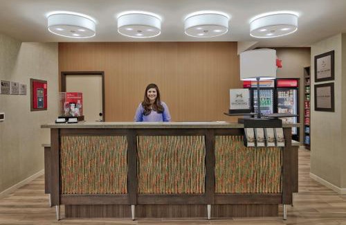 Artesia Hotel | Hampton Inn & Suites Artesia