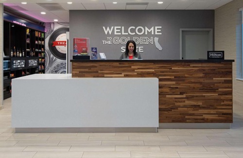 Gilroy Hotel | Hampton Inn & Suites Gilroy, Ca