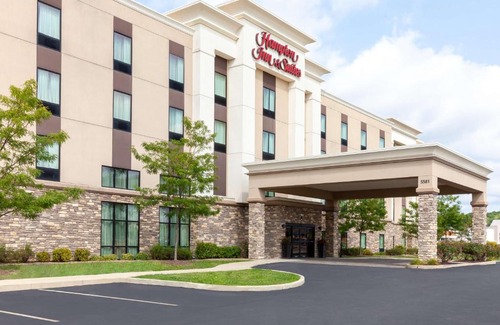 Niles Hotel | Hampton Inn & Suites Niles/Warren, OH