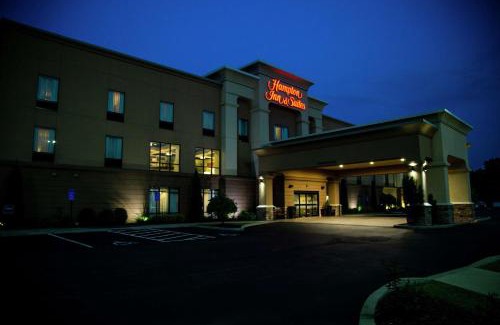 West Middlesex Hotel | Hampton Inn & Suites Sharon