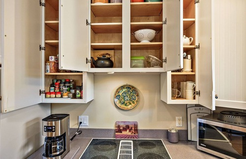 Historic Railroad District House | Hanna's House by WanderLodges