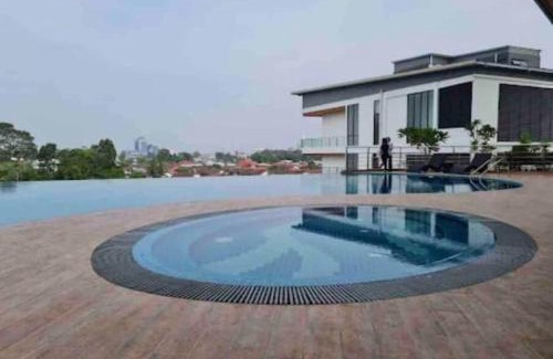 Sibu Apartment | Hanns&KingBed&WIFI&Pool& Parking&Sauna&Sunshine Classic Comfort Homstay
