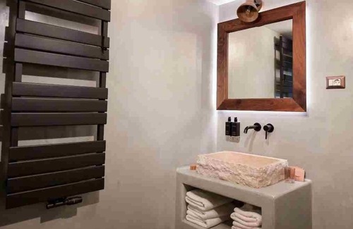 Campulung Moldovenesc Hotel | Hanul Bucovinei