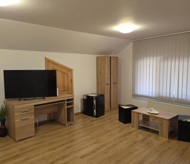 Contesti Hotel | Hanul Galben